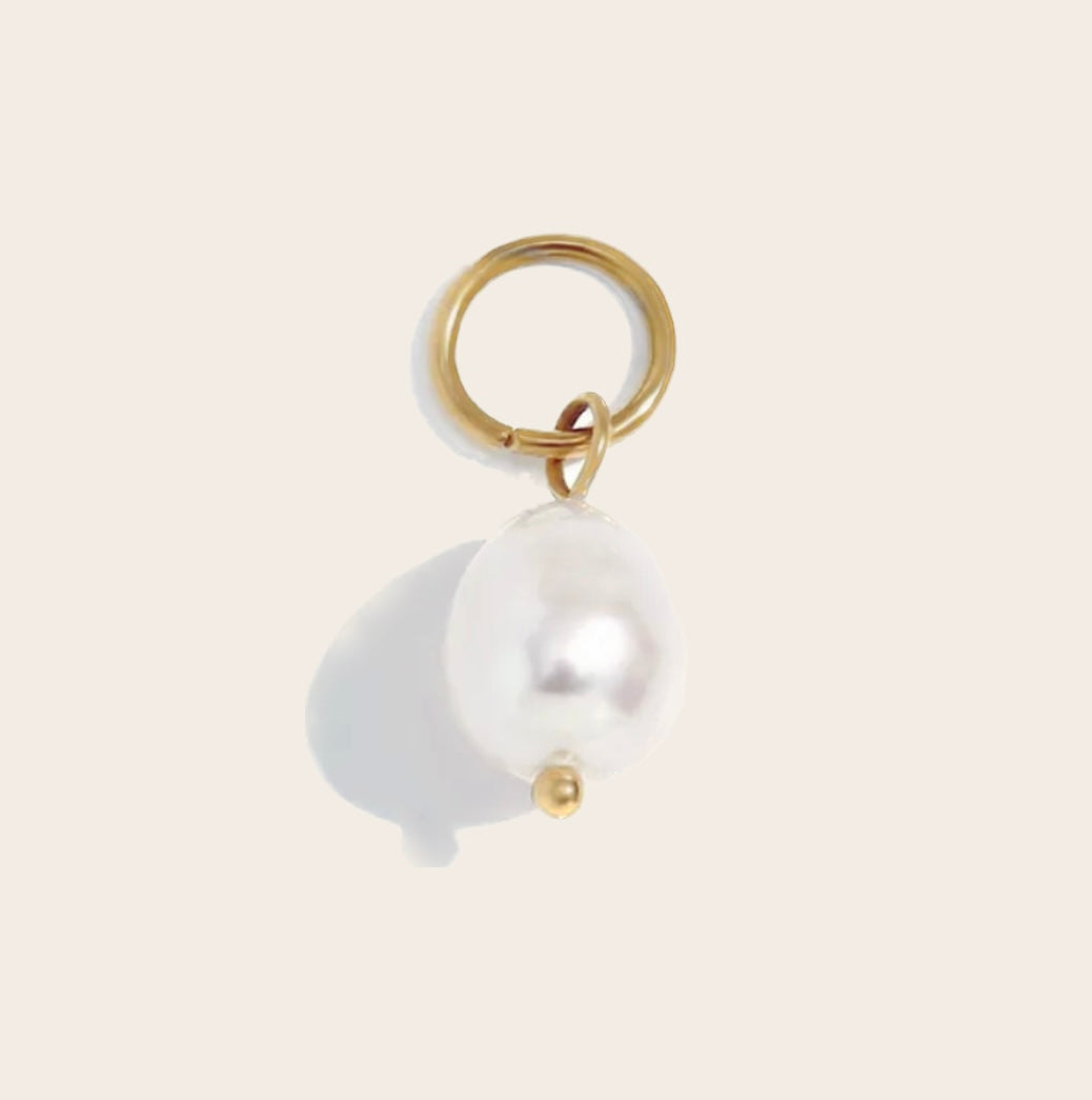 Perla Charm