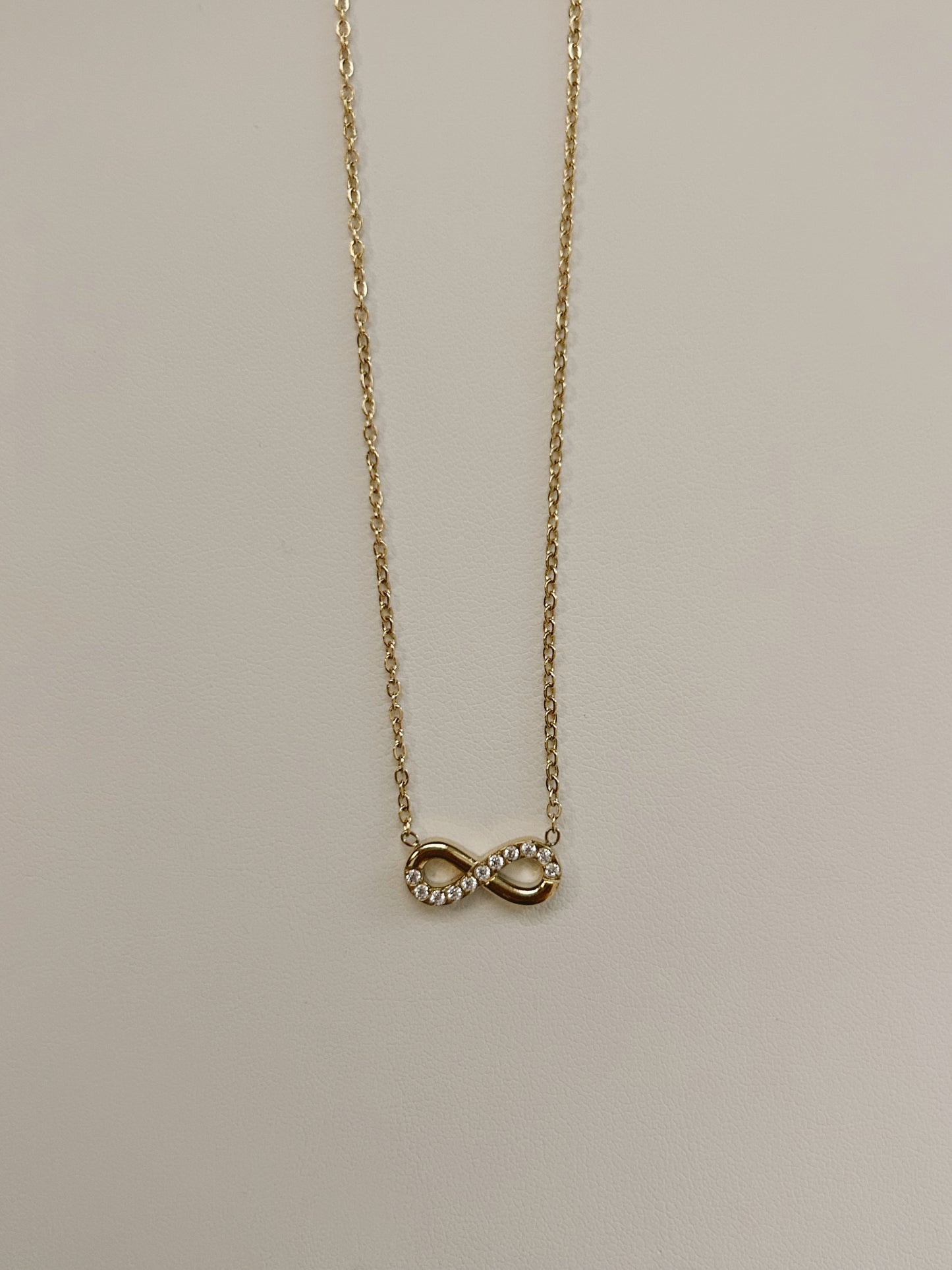 Infinito Necklace