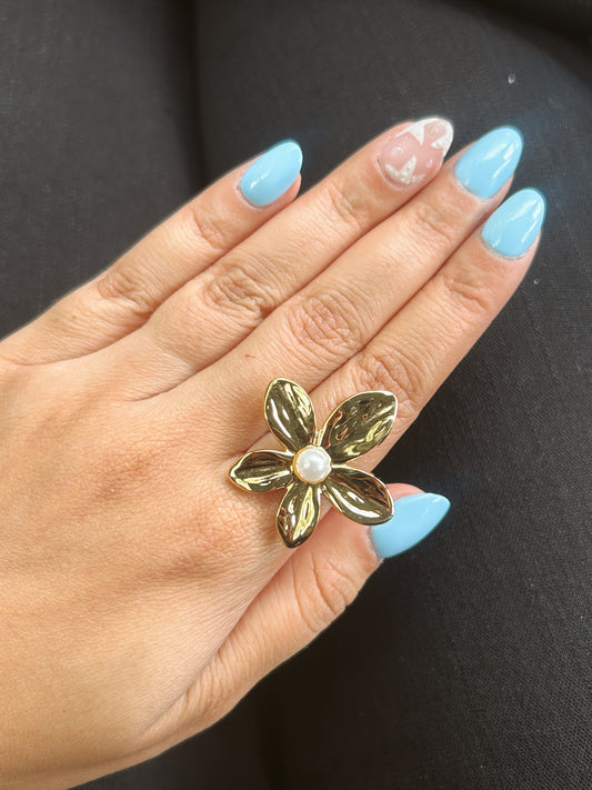 Cleo Ring