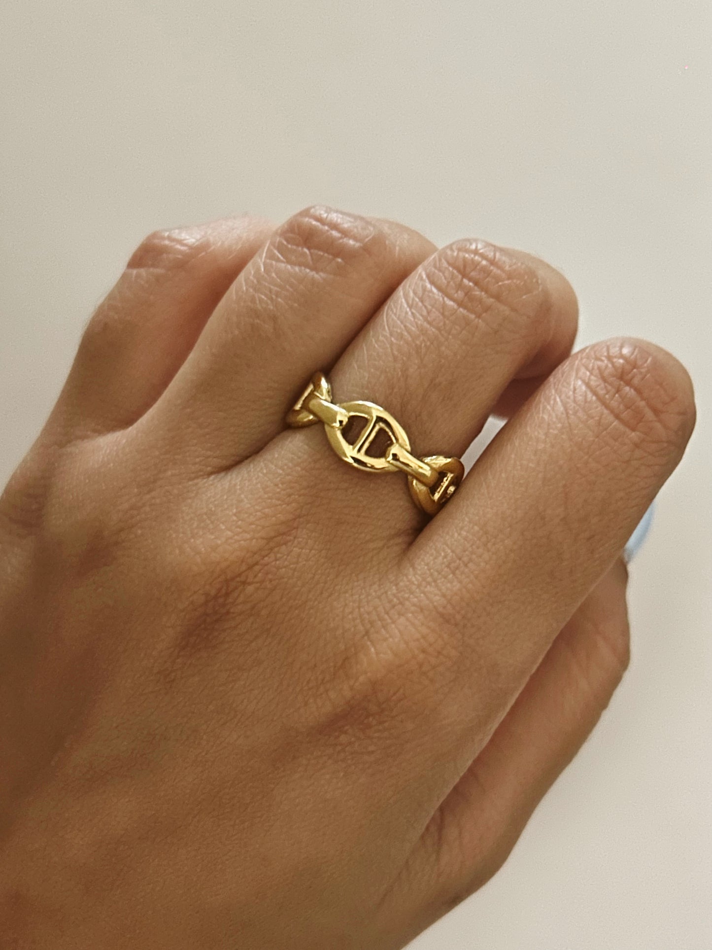 GG Ring