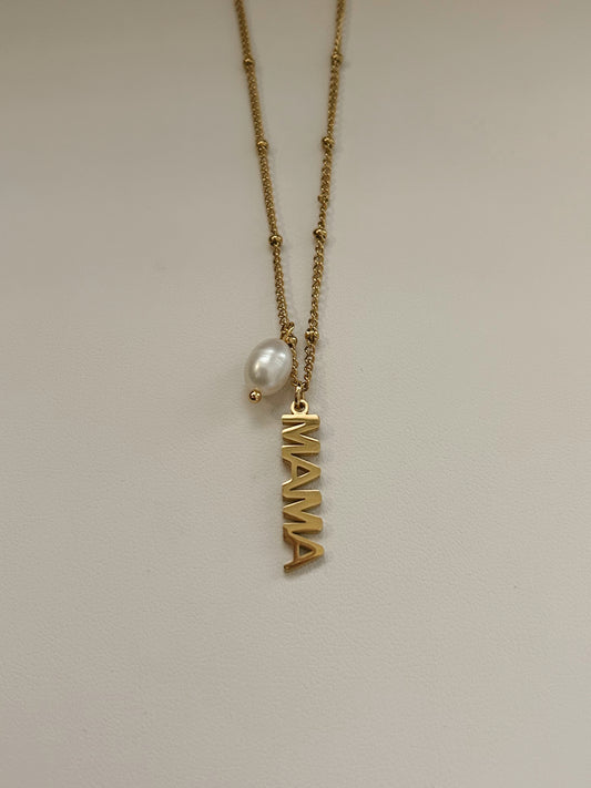 Mamá Necklace