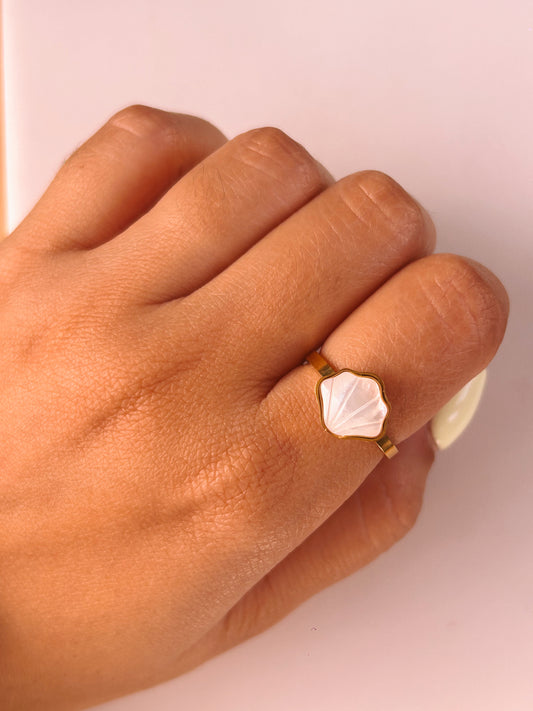 Concha Ring