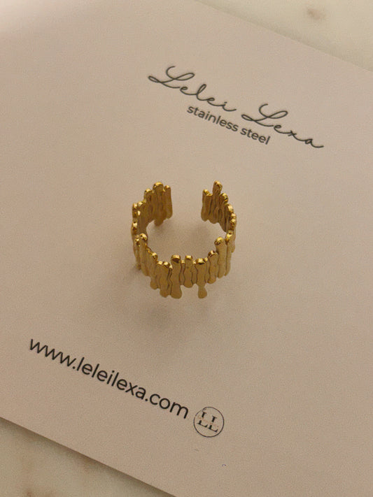 Zia Ring