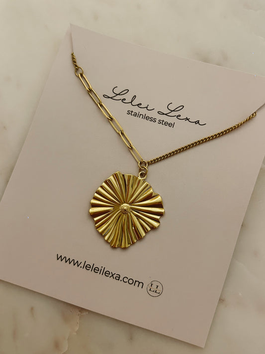 Leora Necklace